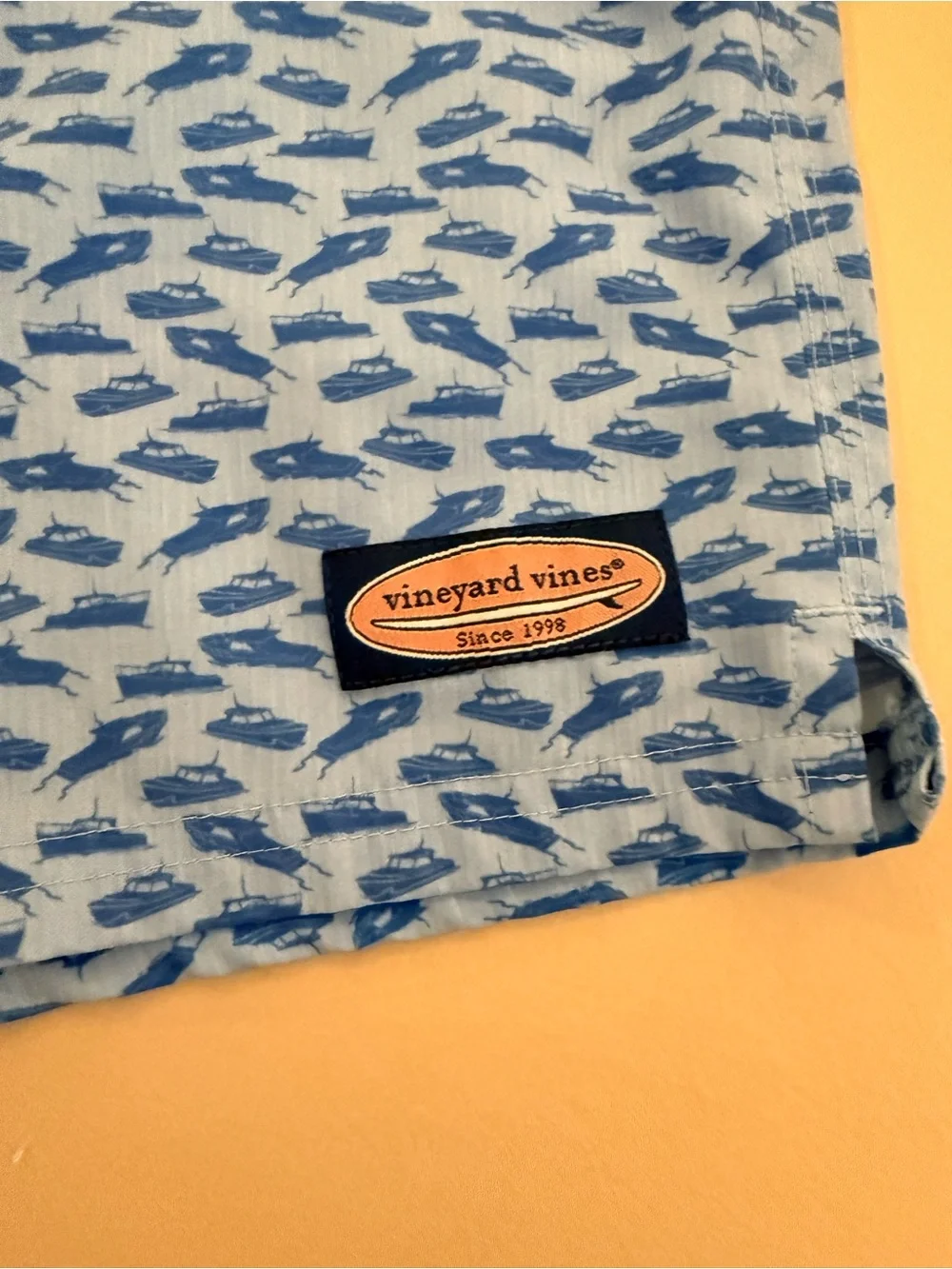 Vineyard Vines Men’s Swim Trunks Size Small Blue Boat Print Drawstring